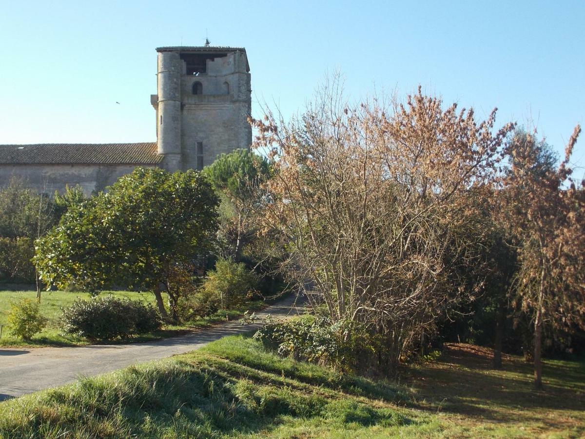 Gite De La Tour Donjon Белькастель Экстерьер фото